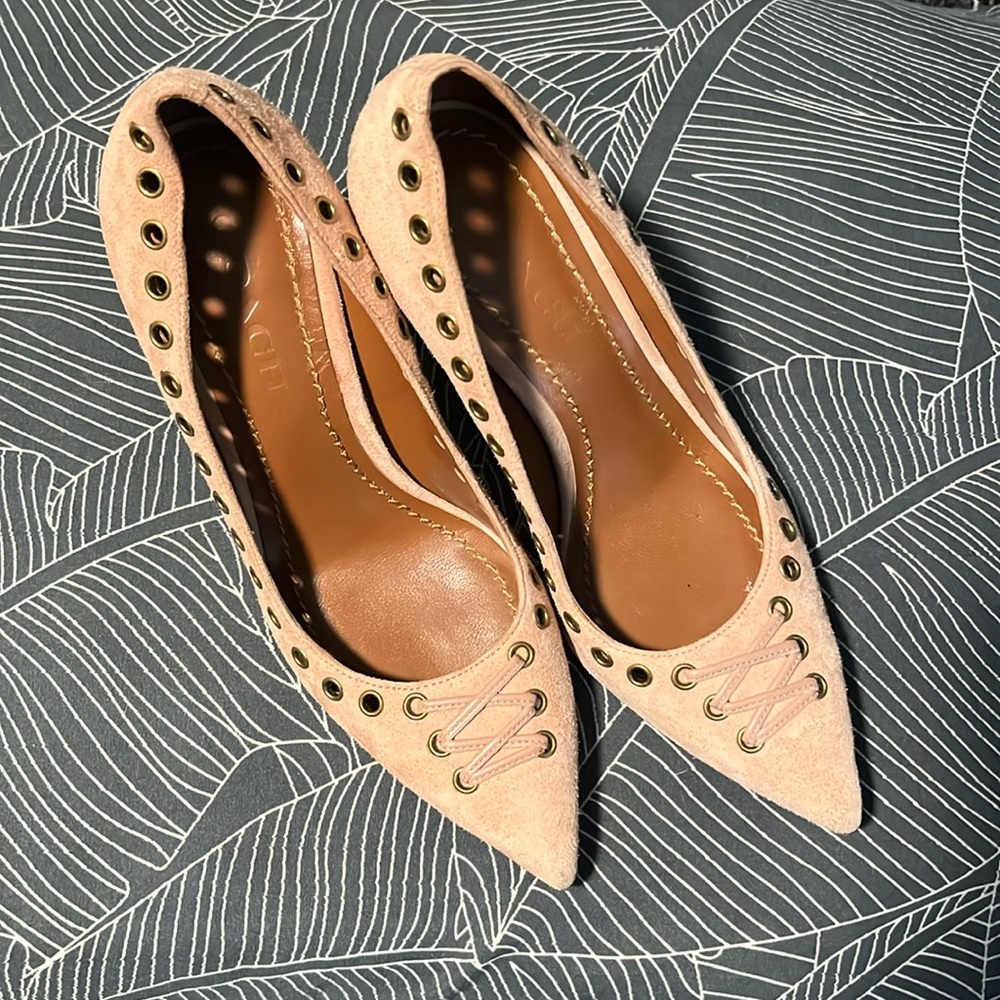 COACH LT PINK  Women's 3.5 inch heeled shoes. Pristine condition! Size 6!
